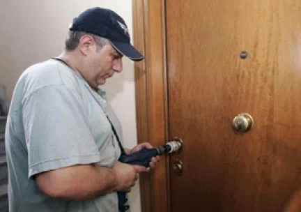 Pompano Beach Elite Locksmith Pompano Beach, FL 954-281-3386 Pompano Beach Elite Locksmith Pompano Beach, FL 954-281-3386 - Rekey-Locks-Residential